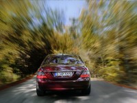 Mercedes-Benz S-Class 2005 photo