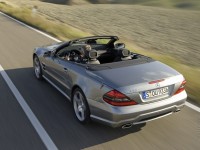 Mercedes-Benz SL-Class 2008 photo