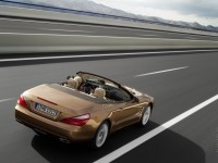 Mercedes-Benz SL-Class photo