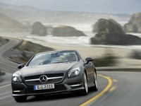 Mercedes-Benz SL-Class photo
