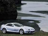 Mercedes-Benz SLR-Class photo