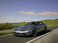 Mercedes-Benz SLR-Class photo