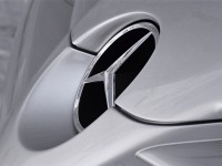 Mercedes-Benz SLR-Class photo