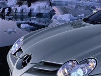 Mercedes-Benz SLR-Class photo
