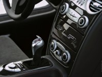 Mercedes-Benz SLR-Class photo