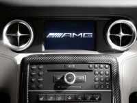 Mercedes-Benz SLS AMG Roadster photo