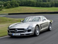 Mercedes-Benz SLS AMG photo