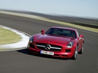 Mercedes-Benz SLS AMG photo