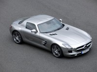 Mercedes-Benz SLS AMG photo