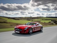 Mercedes-Benz SLS AMG photo