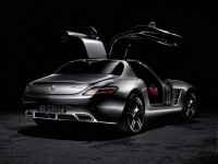 Mercedes-Benz SLS AMG photo