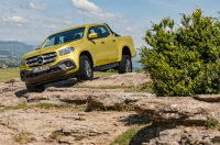 Mercedes-Benz X-class photo